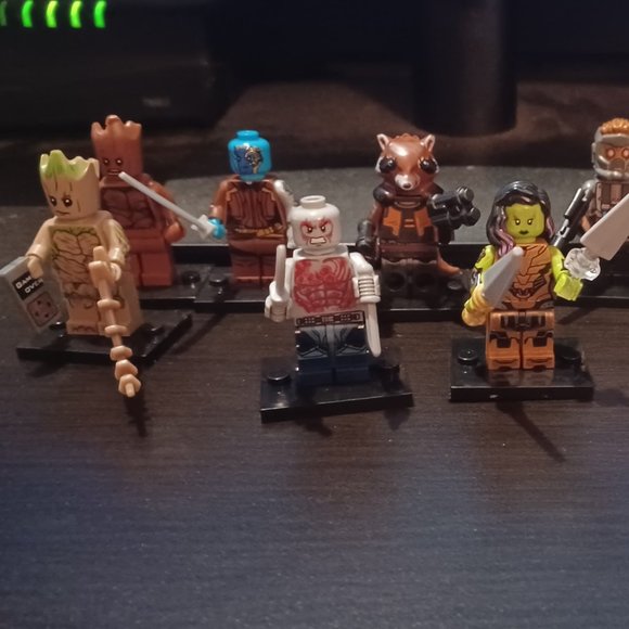 Super Hero Building Blocks Lego Like 9+ Piece Lot Fits Most Building Sets - Picture 1 of 15